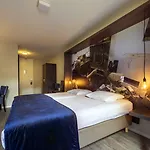 Szálloda De Hoeve 3*