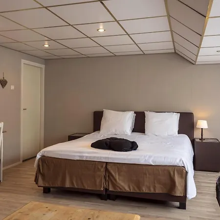 De Hoeve 3* نونسبيت