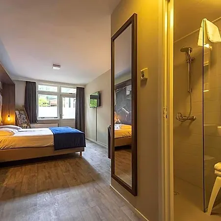 Hotel De Hoeve 3*