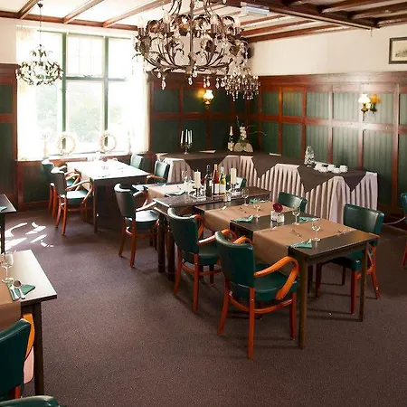 Hotel De Hoeve 3*