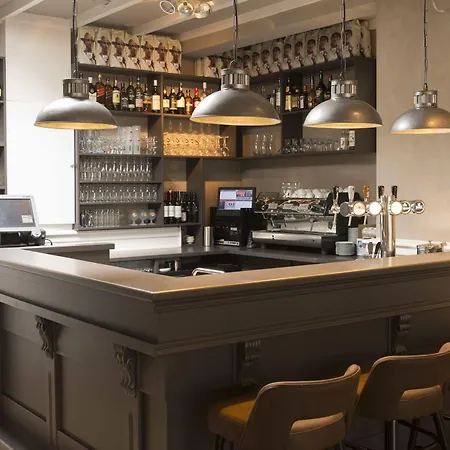 De Hoeve Hotel 3*