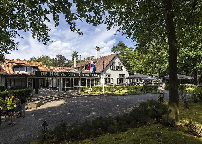 Hotel De Hoeve 3*
